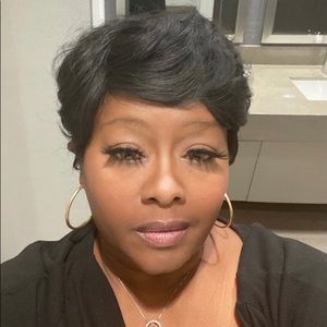 Meet your Posher, Trina